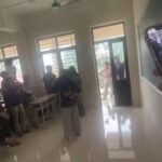 Cái kết của CSGT bị người vi phạm GT đẩy vào đầu xe tải