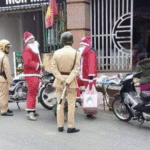 Vợ tôi mất được 3 năm, mẹ vợ và gia đình tôi đều muốn tác thành tôi cho em gái ruột của vợ. Thực tình tôi đang rất khó xử, mong mọi người lắng nghe và cho tôi lời khuyên.