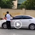 Loạt ảnh Giáng sinh hài hước Ông già Noel gặp rắc rối trên đường phát quà