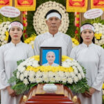 Cho vợ đi làm công ty – và cái kết hết đường chối luôn