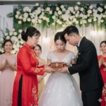 Con trai và con dâu ᴄấᴍ mẹ ăn gà, tôm, cá tươi, chỉ được dọn phần cơm nguội và rau muống xào